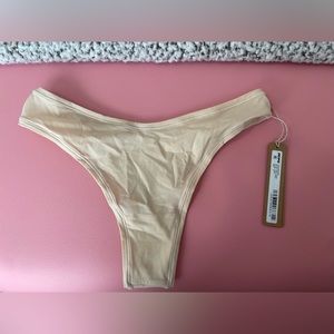 Skims NWT underwear